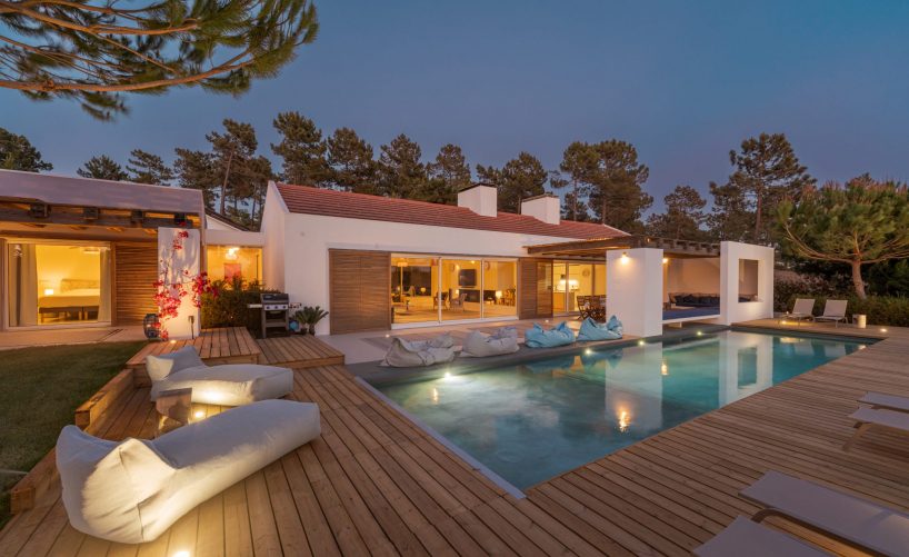 Why Choose a Private Villa