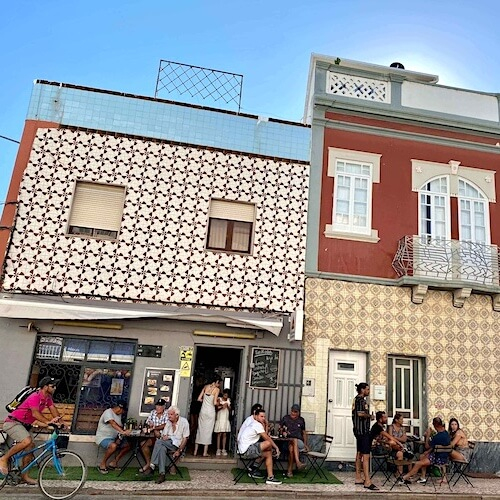Olhao Locals