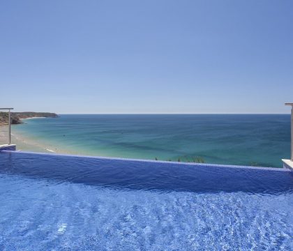 SALEMA BEACH VILLA I